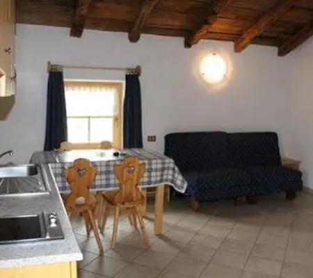 Casa Francisi - Lorenza Roulette Hotel 5*